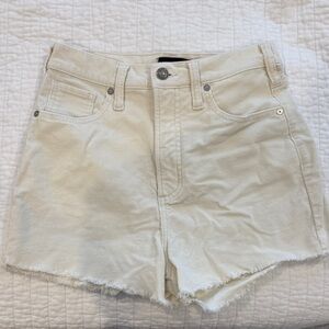 Silver Jeans Women's Cream Jean Shorts